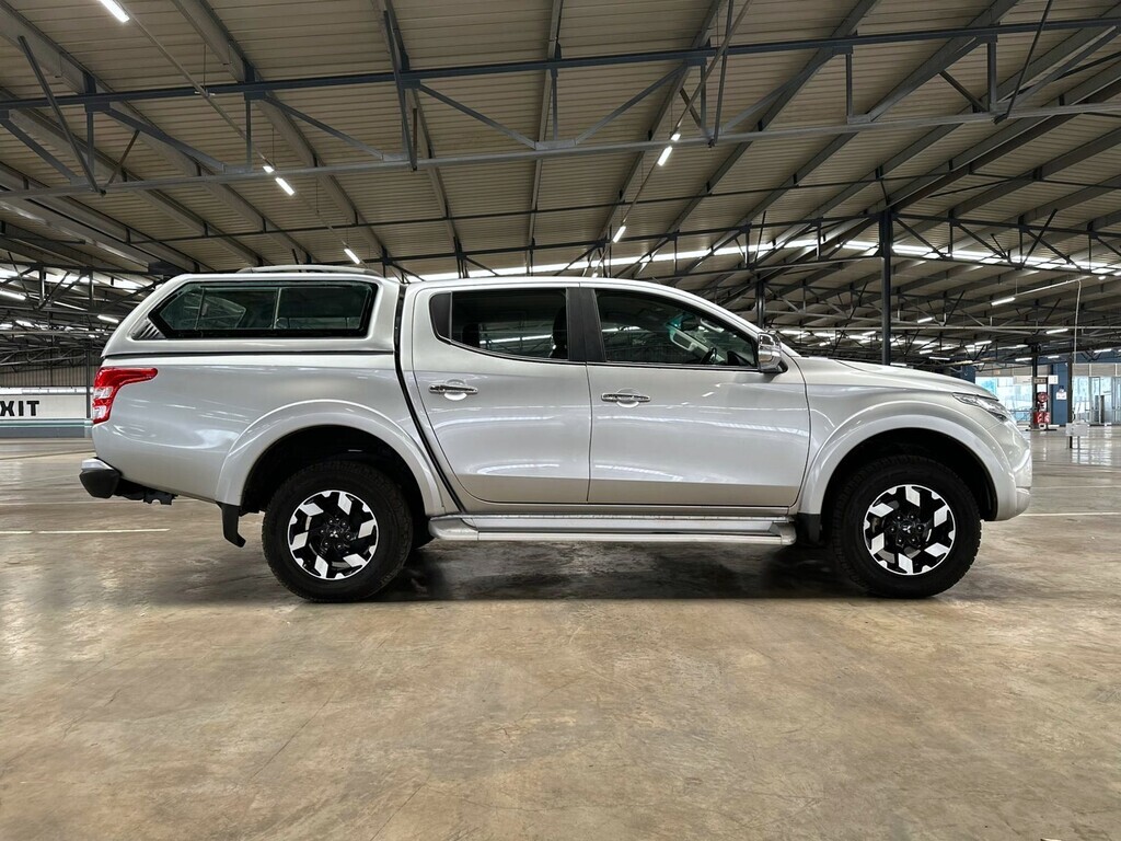 Thumbnail Image Thumbnail Image