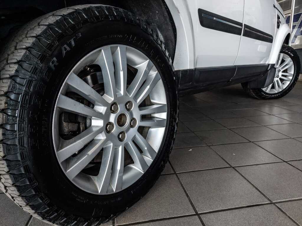 LAND ROVER DISCOVERY DISCOVERY 4 3.0 SD V6 GRAPHITE