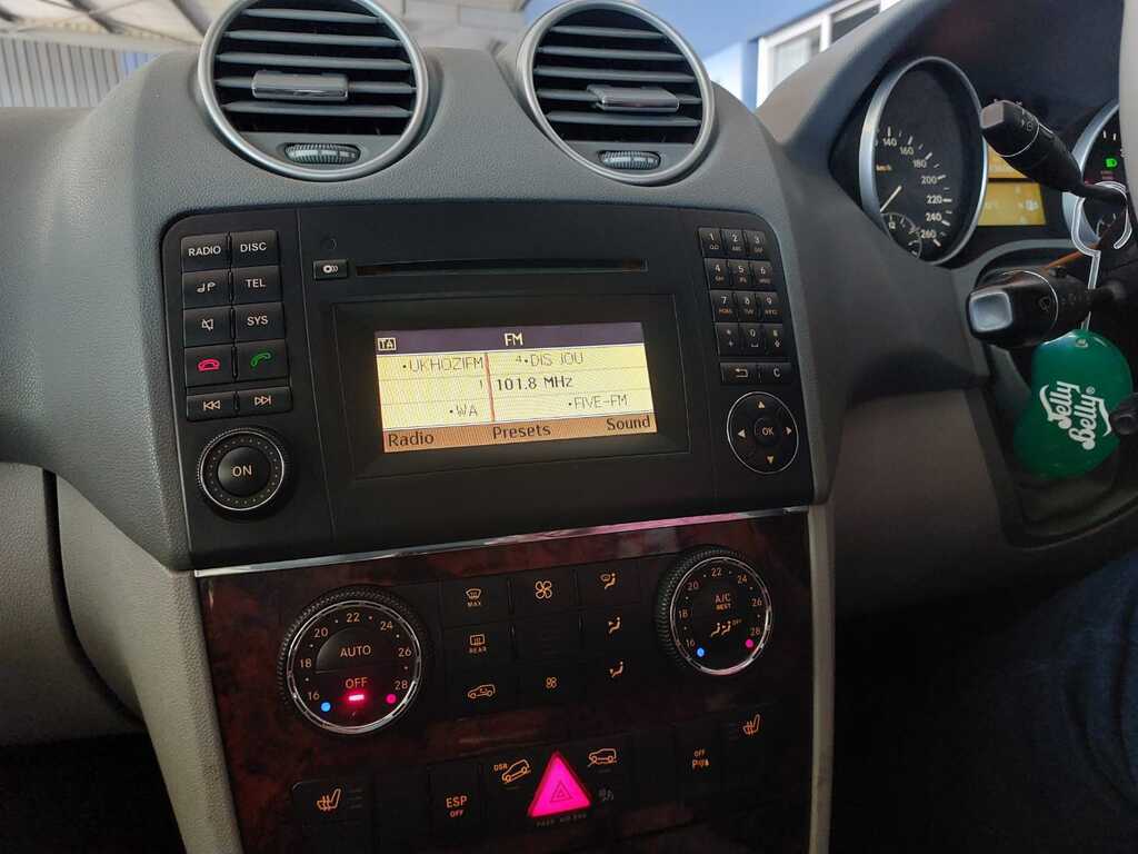 MERCEDES-BENZ M CLASS ML 350 CDI A/T - 11