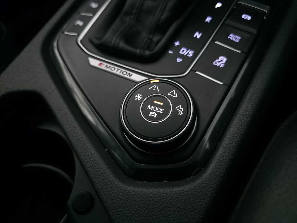 VOLKSWAGEN TIGUAN TIGUAN ALLSPACE 2.0 TSI H/LINE 4MOT DSG (162KW)