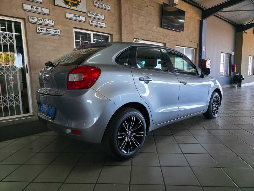 TOYOTA STARLET STARLET 1.4 Xi