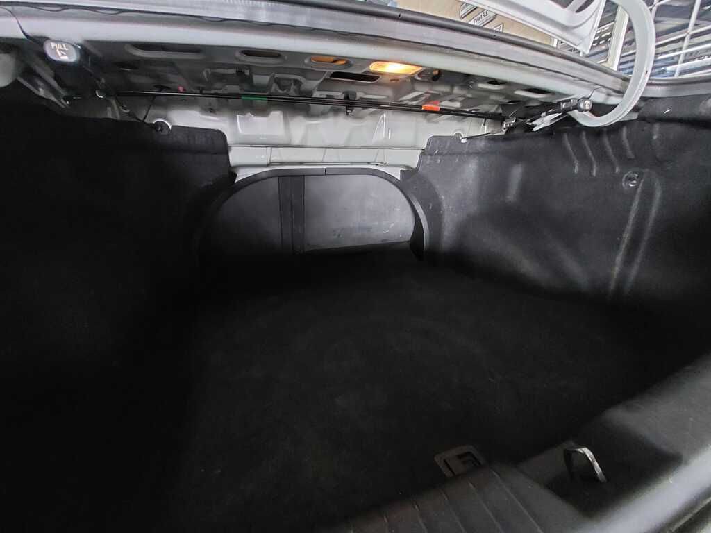 HYUNDAI ELANTRA ELANTRA 1.6 A/T