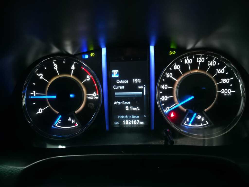 TOYOTA FORTUNER FORTUNER 2.8GD-6 EPIC BLACK A/T - 11