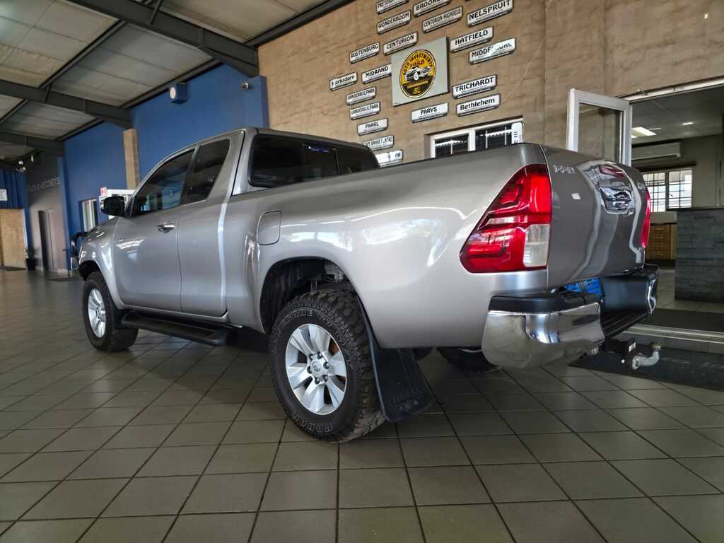 TOYOTA HILUX HILUX 2.8 GD-6 RAIDER 4X4 P/U E/CAB - 3