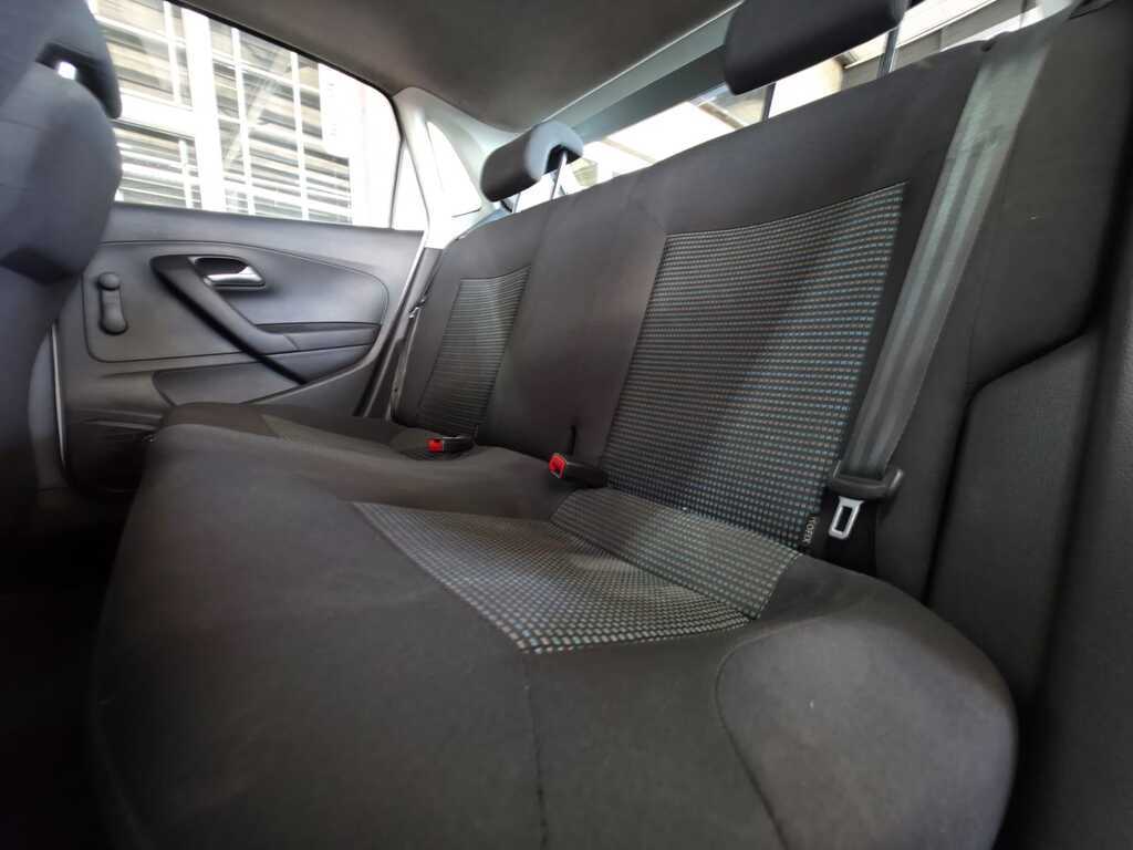 VOLKSWAGEN POLO VIVO POLO VIVO 1.4 COMFORTLINE (5DR) - 7