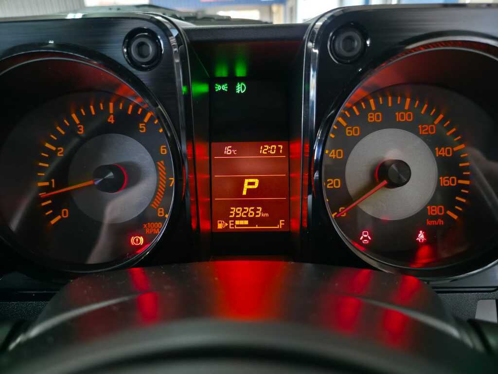 SUZUKI JIMNY JIMNY 1.5i GLX AT - 11