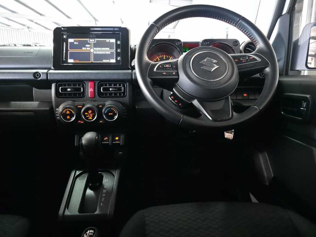 SUZUKI JIMNY JIMNY 1.5i GLX AT - 9