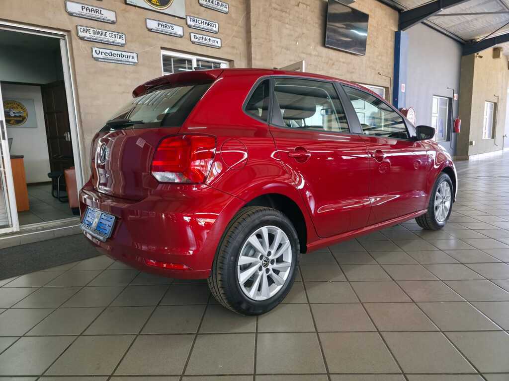 VOLKSWAGEN POLO VIVO POLO VIVO 1.4 LIFE (5DR) - 4
