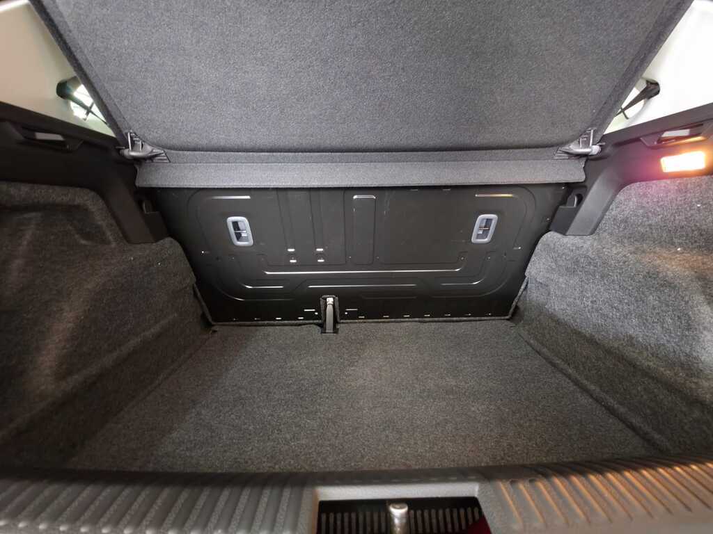 VOLKSWAGEN POLO VIVO POLO VIVO 1.4 LIFE (5DR) - 8