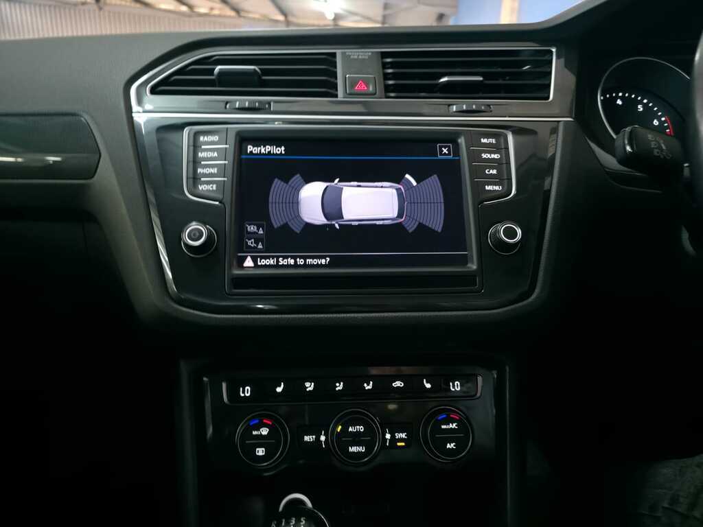 VOLKSWAGEN TIGUAN TIGUAN 1.4 TSI COMFORTLINE (92KW) - 10