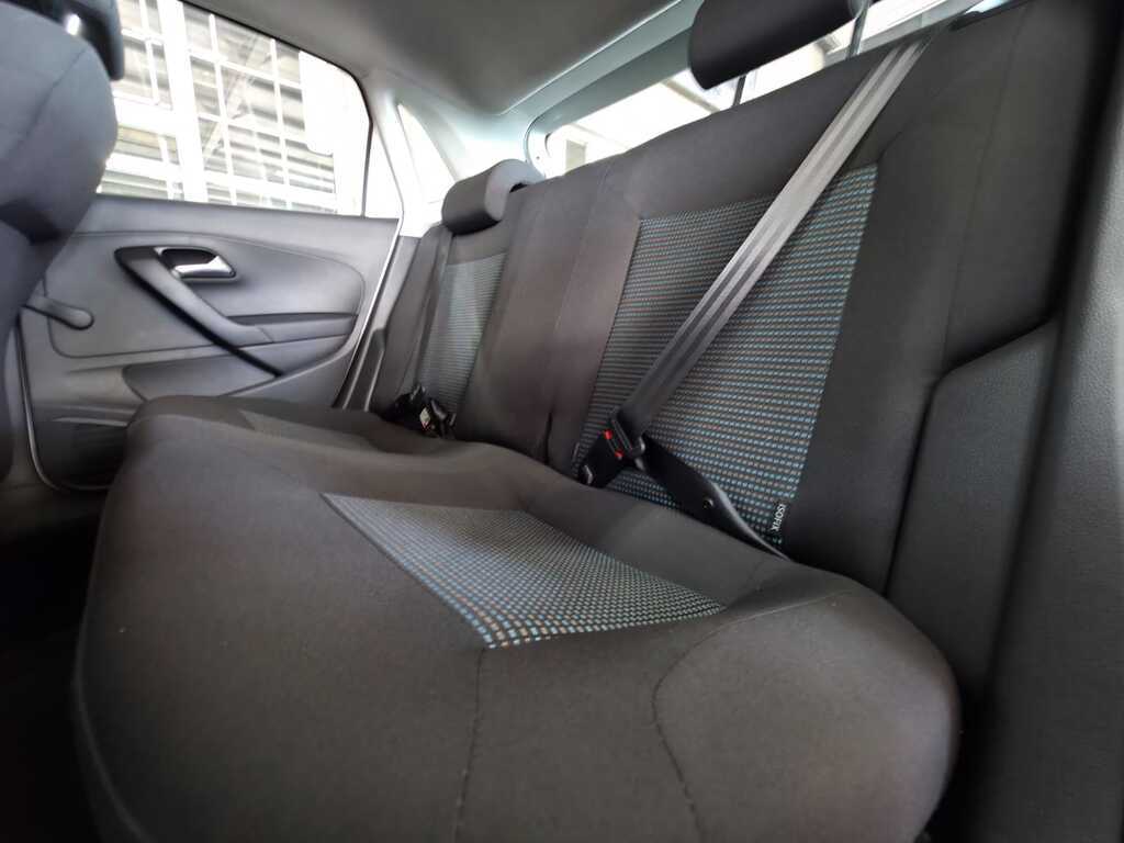 VOLKSWAGEN POLO VIVO POLO VIVO 1.6 COMFORTLINE TIP (5DR) - 7