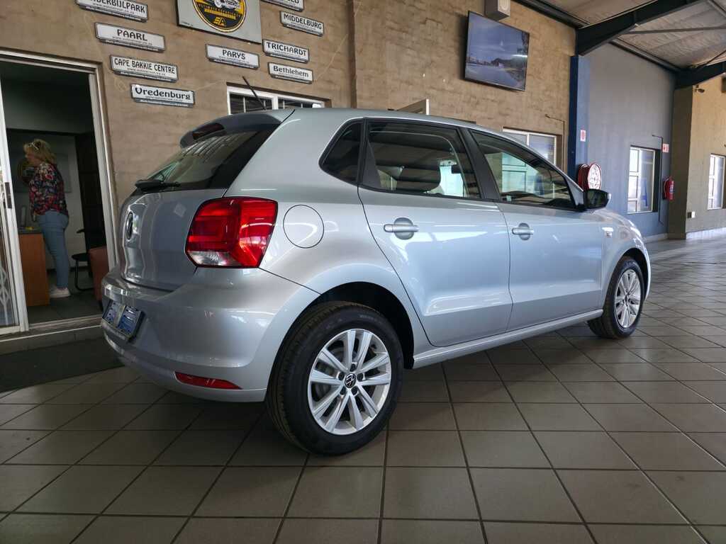 VOLKSWAGEN POLO VIVO POLO VIVO 1.6 COMFORTLINE TIP (5DR) - 4
