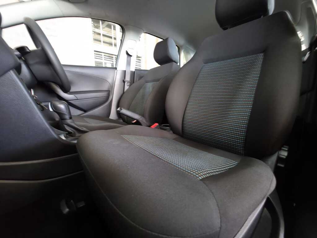VOLKSWAGEN POLO VIVO POLO VIVO 1.6 COMFORTLINE TIP (5DR) - 5