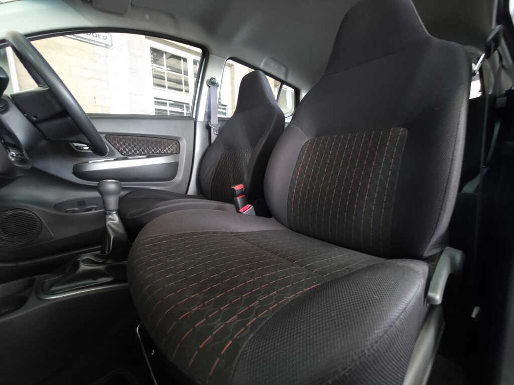 TOYOTA AGYA AGYA 1.0 - 5