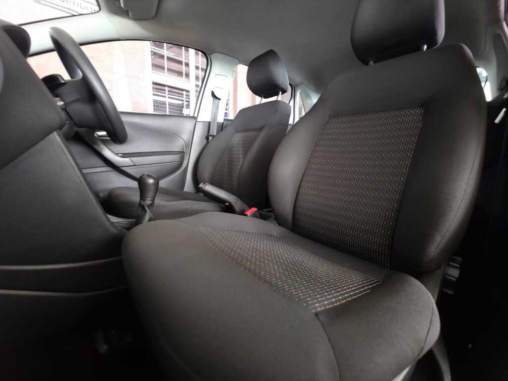 VOLKSWAGEN POLO VIVO POLO VIVO 1.4 TRENDLINE (5DR)
