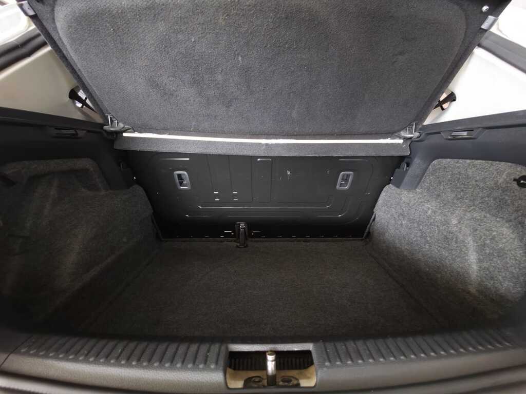 VOLKSWAGEN POLO VIVO POLO VIVO 1.4 TRENDLINE (5DR)