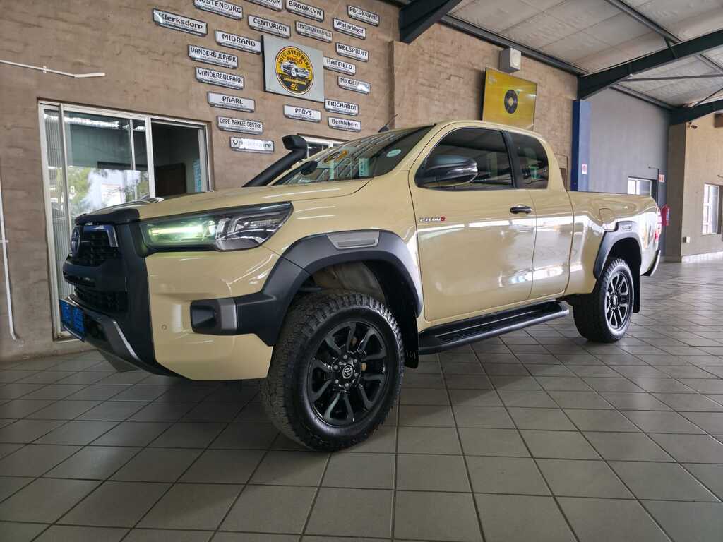 TOYOTA HILUX HILUX 2.8 GD-6 RB LEGEND 4X4 A/T P/U E/CAB - 2