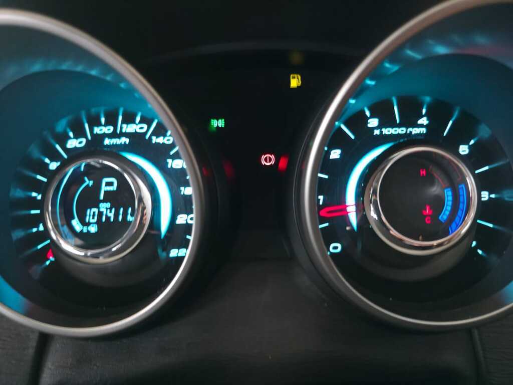 MAHINDRA XUV XUV 500 2.2D MHAWK A/T (W8) 7 SEAT - 16