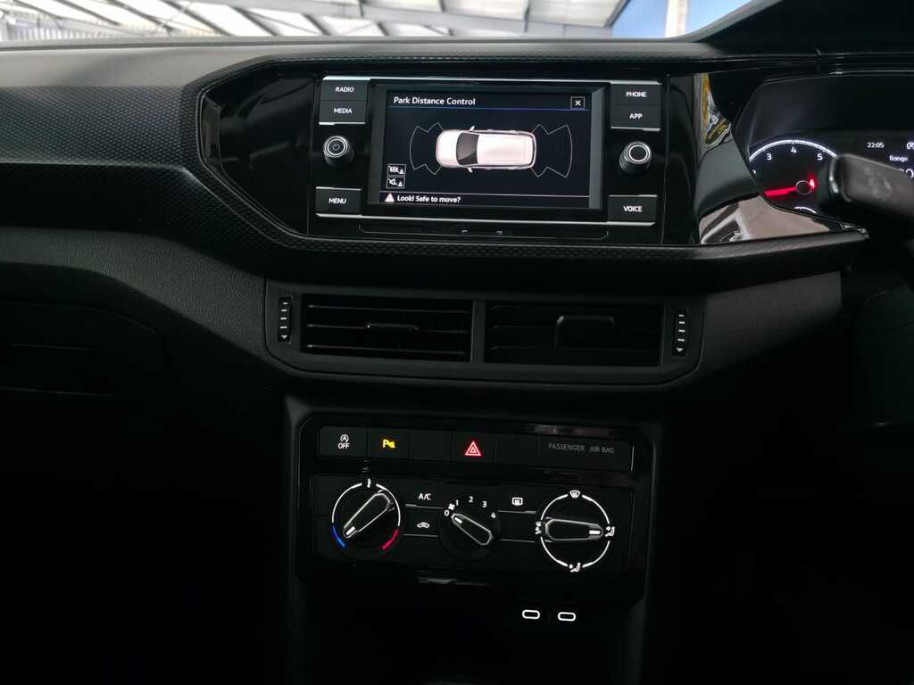 VOLKSWAGEN T-CROSS T-CROSS 1.0 COMFORTLINE DSG - 12