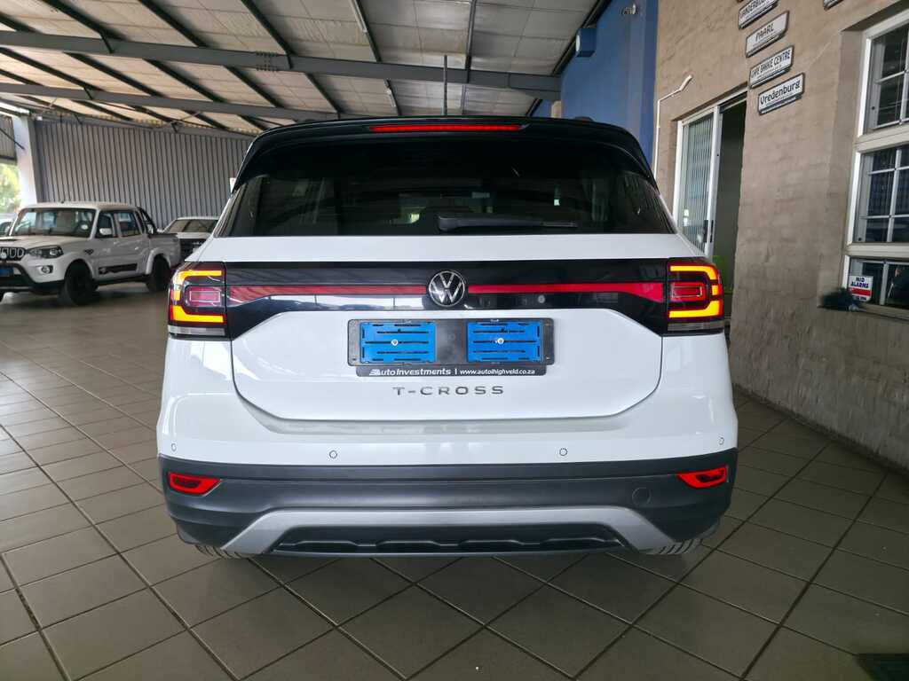 VOLKSWAGEN T-CROSS T-CROSS 1.0 COMFORTLINE DSG - 5