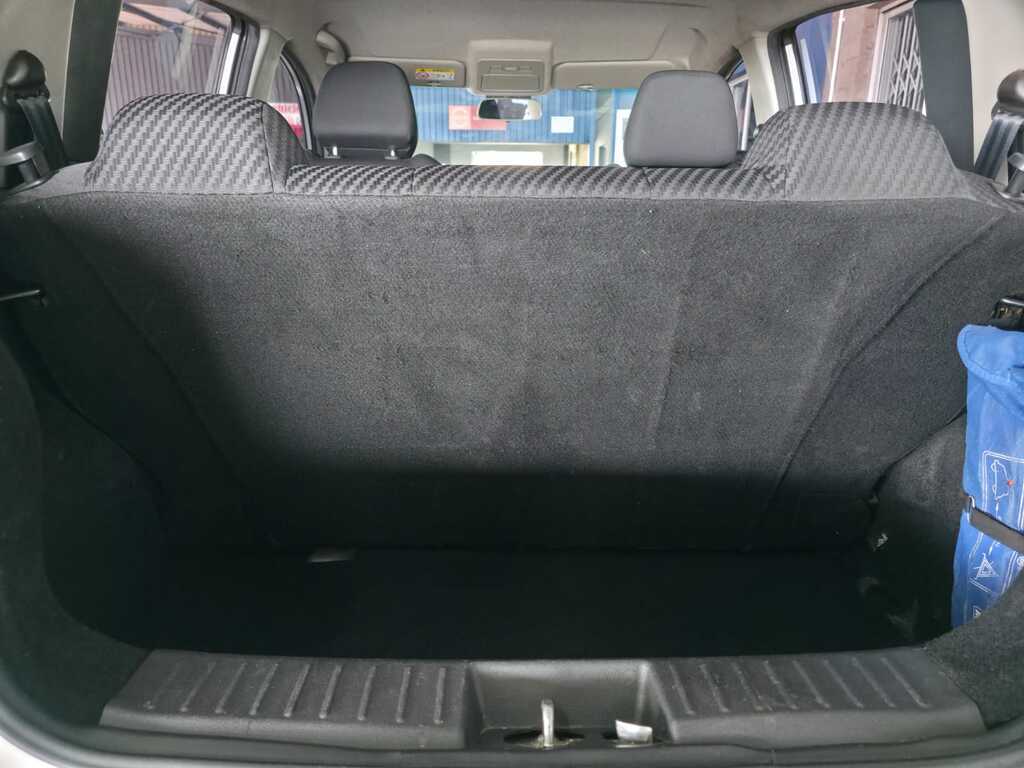 MAHINDRA KUV 100 KUV 100 1.2TD K6+ NXT