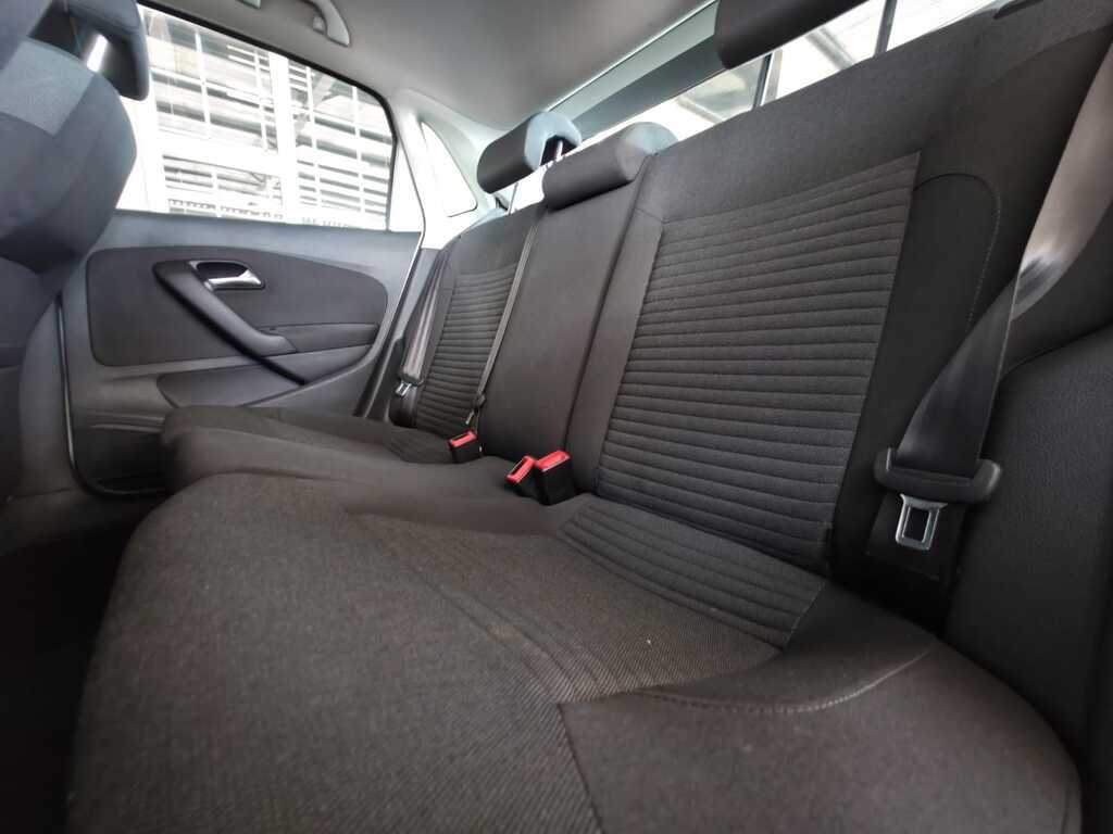 VOLKSWAGEN POLO POLO 1.6 TDI COMFORTLINE 5DR - 10