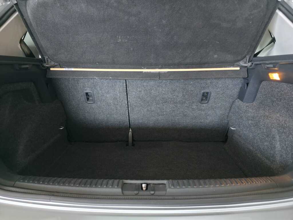 VOLKSWAGEN POLO POLO 1.6 TDI COMFORTLINE 5DR - 11