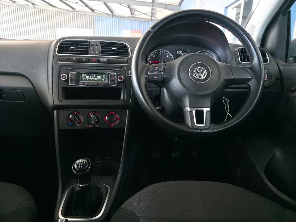 VOLKSWAGEN POLO POLO 1.6 TDI COMFORTLINE 5DR - 12