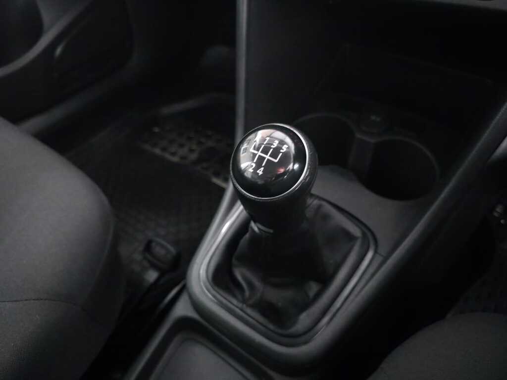 VOLKSWAGEN POLO VIVO POLO VIVO 1.4 COMFORTLINE (5DR)