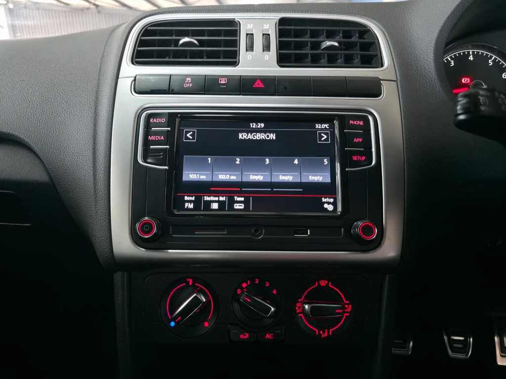 VOLKSWAGEN POLO VIVO POLO VIVO 1.0 TSI GT (5DR) - 13