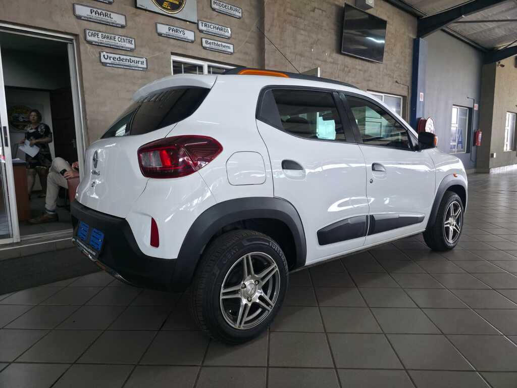 RENAULT KWID KWID 1.0 CLIMBER 5DR - 6