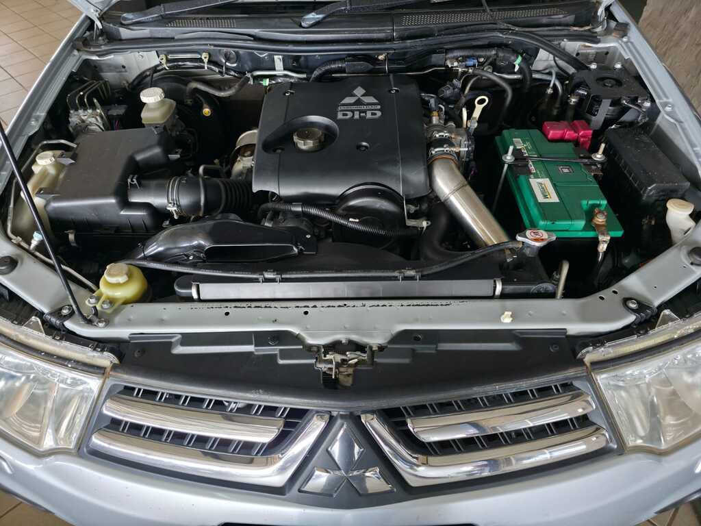 MITSUBISHI PAJERO PAJERO SPORT 2.5D 4X4 A/T - 19