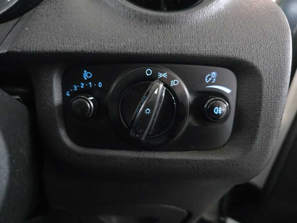 FORD FIESTA FIESTA 1.4 AMBIENTE 5 Dr