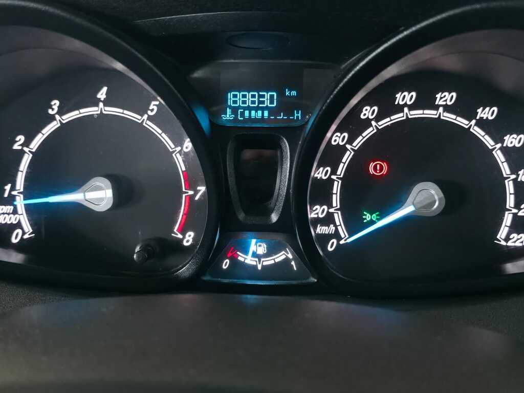 FORD FIESTA FIESTA 1.4 AMBIENTE 5 Dr