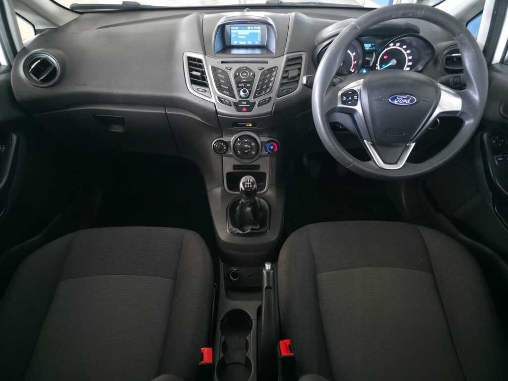 FORD FIESTA FIESTA 1.4 AMBIENTE 5 Dr