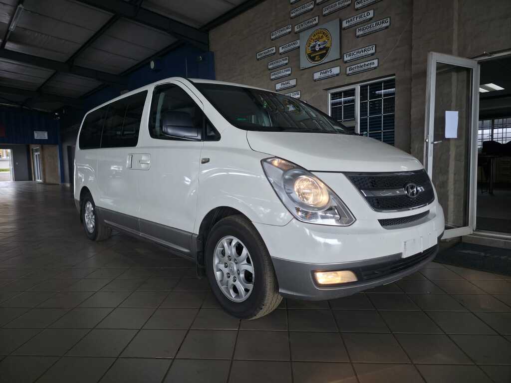 HYUNDAI H-1 H-1 2.5 CRDI (VGT) WAGON A/T
