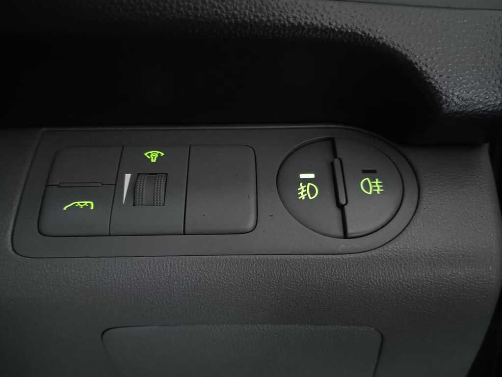 HYUNDAI H-1 H-1 2.5 CRDI (VGT) WAGON A/T