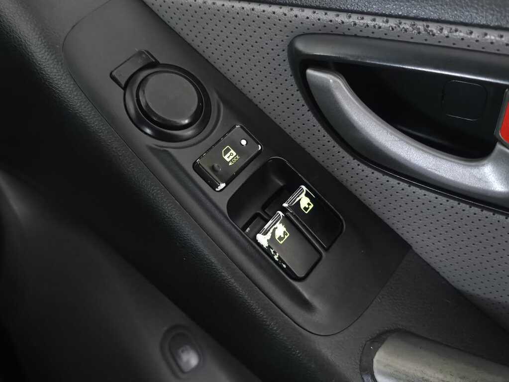 HYUNDAI H-1 H-1 2.5 CRDI (VGT) WAGON A/T