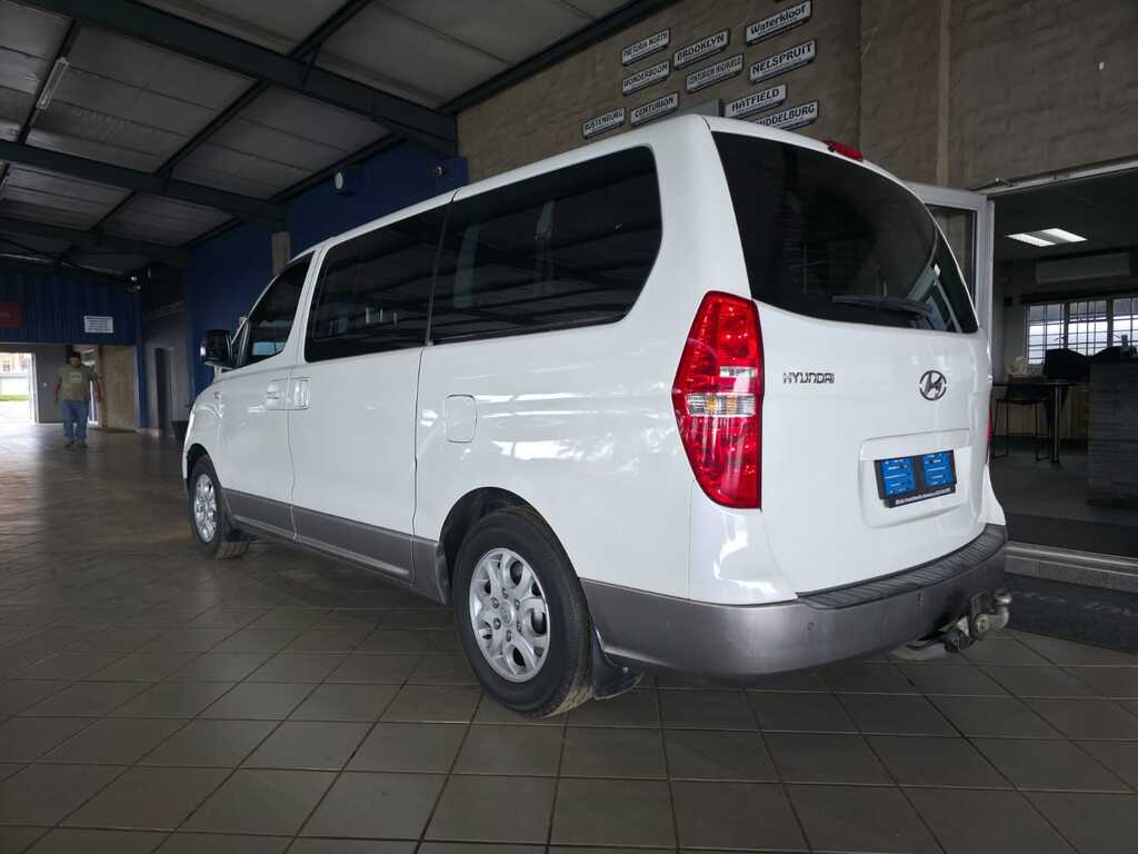 HYUNDAI H-1 H-1 2.5 CRDI (VGT) WAGON A/T