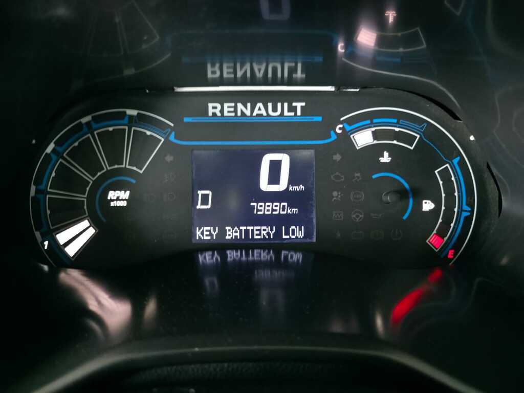 RENAULT TRIBER TRIBER 1.0 PRESTIGE / INTENS AMT