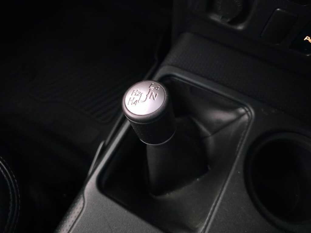 TOYOTA FJ CRUISER L/CRUISER FJ 4.0 V6 CRUISER - 14