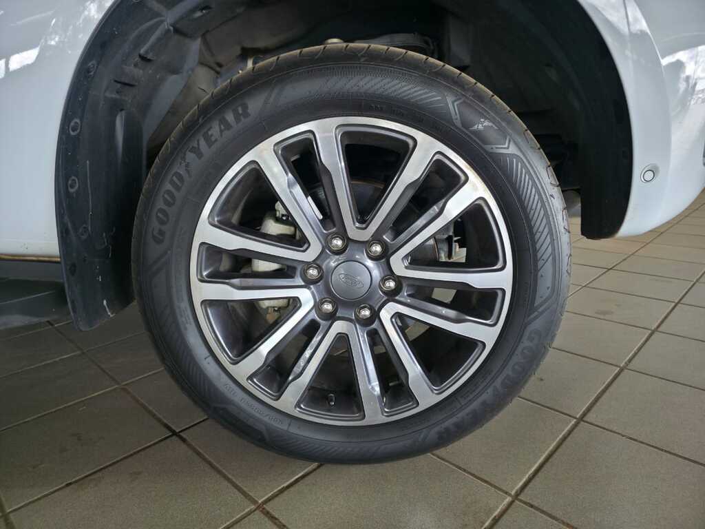 FORD EVEREST EVEREST 2.0D BI-TURBO LTD 4X4 A/T