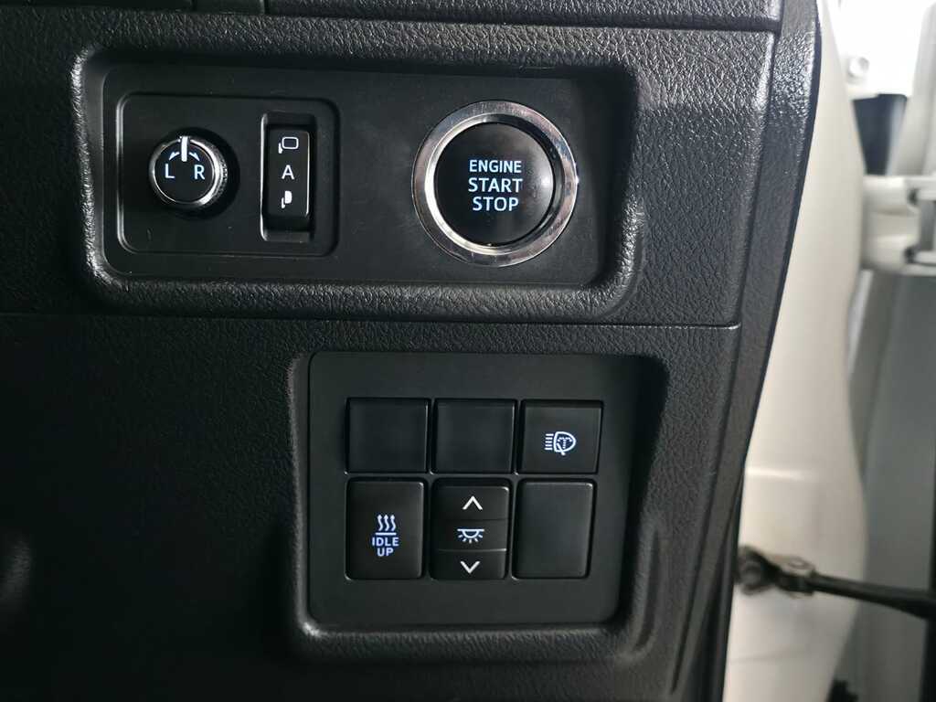 TOYOTA PRADO PRADO VX 3.0D A/T - 16
