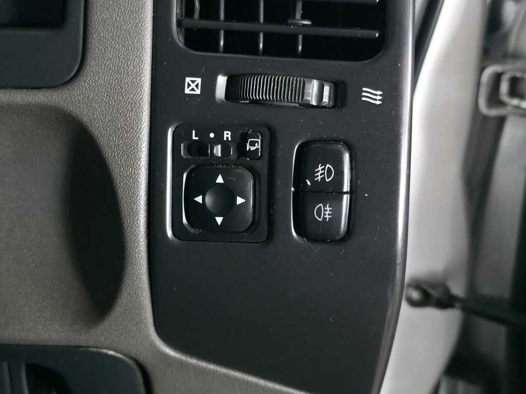 MITSUBISHI PAJERO PAJERO 3200 DI-D 5Dr A/T