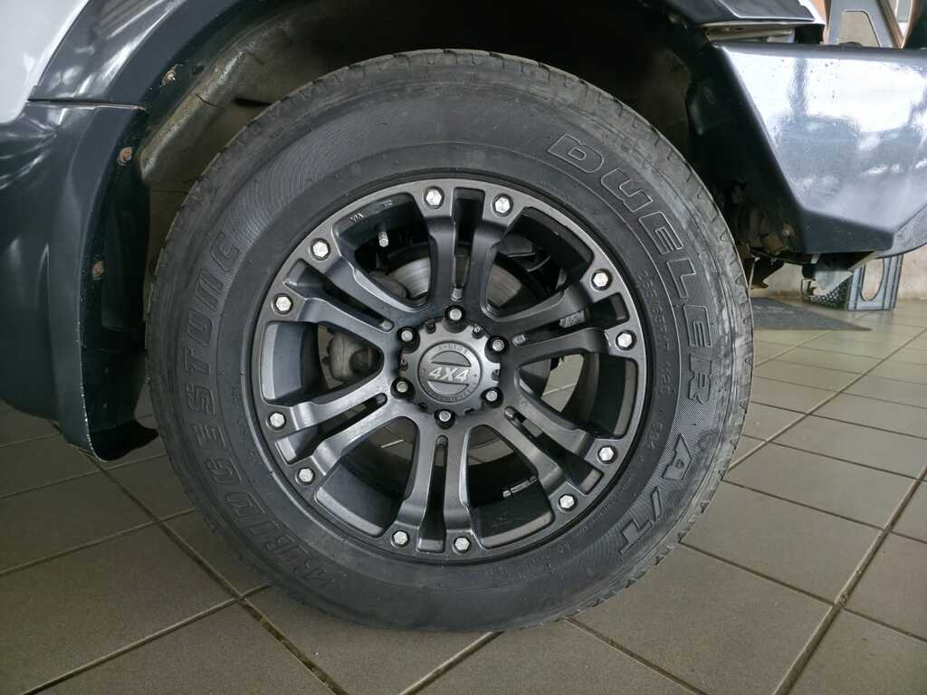 MITSUBISHI PAJERO PAJERO 3200 DI-D 5Dr A/T