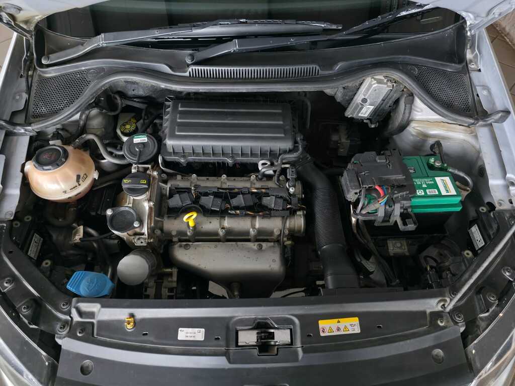 VOLKSWAGEN POLO VIVO POLO VIVO 1.4 TRENDLINE (5DR) - 18