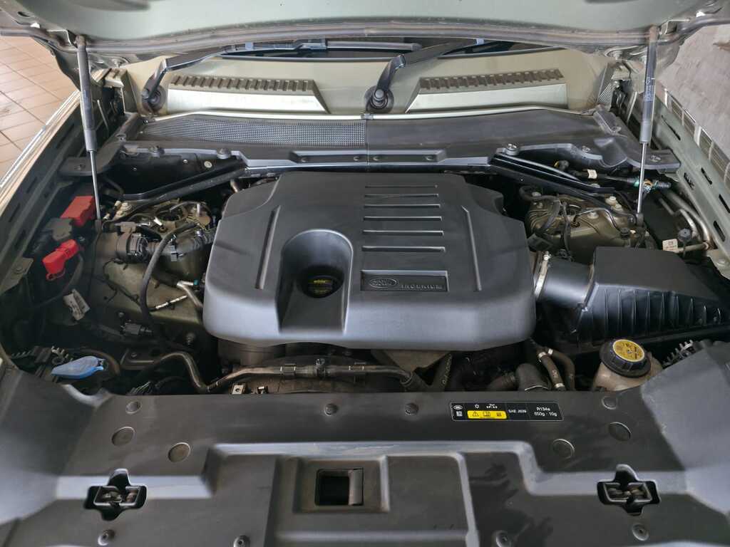 LAND ROVER DEFENDER DEFENDER 90 P400 SE X-DYNAMIC (294KW)