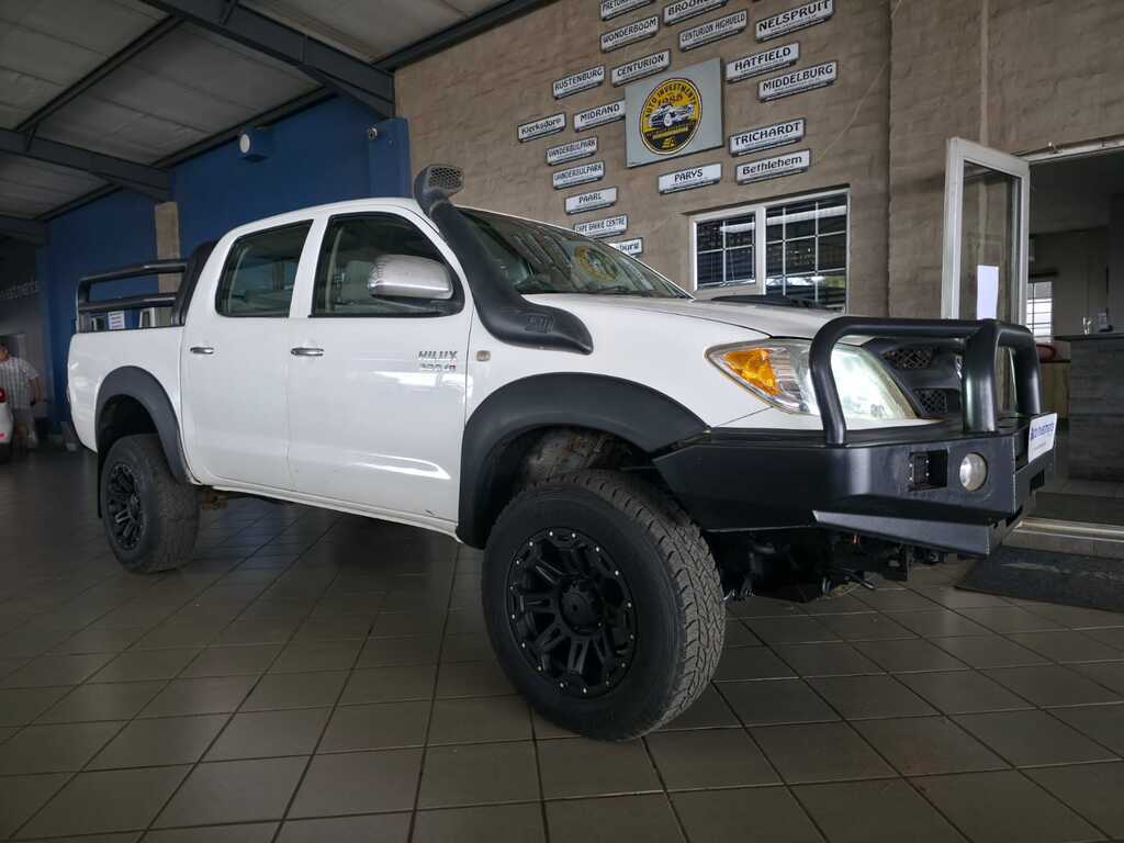 TOYOTA HILUX HILUX 3.0D-4D RAIDER 4X4 P/U D/C - 1