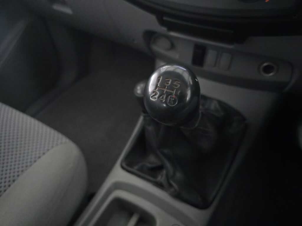 TOYOTA HILUX HILUX 3.0D-4D RAIDER 4X4 P/U D/C - 14