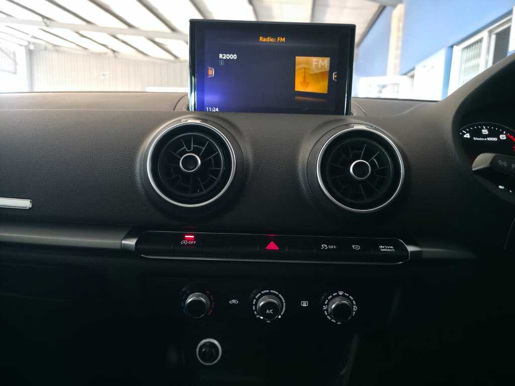 AUDI A3 A3 SPORTBACK 1.0 TFSI STRONIC (30 TFSI) - 13